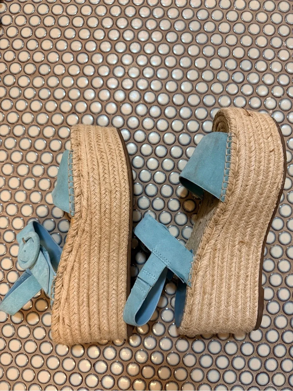 Women’s Marc Fisher Espadrille Platform Sandals w light blue detailing